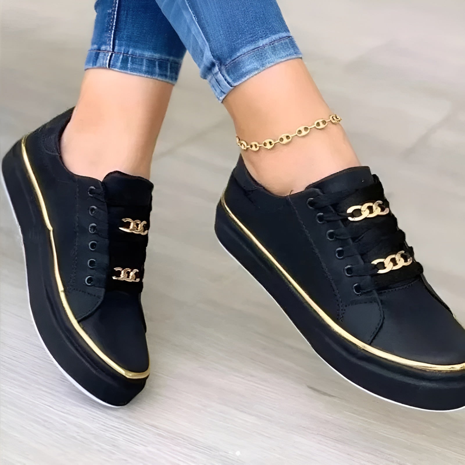 Patricia | Orthopedic Lace-Up Sneakers with Arch Support | Stylish Footwear for All-Day Comfort 2
